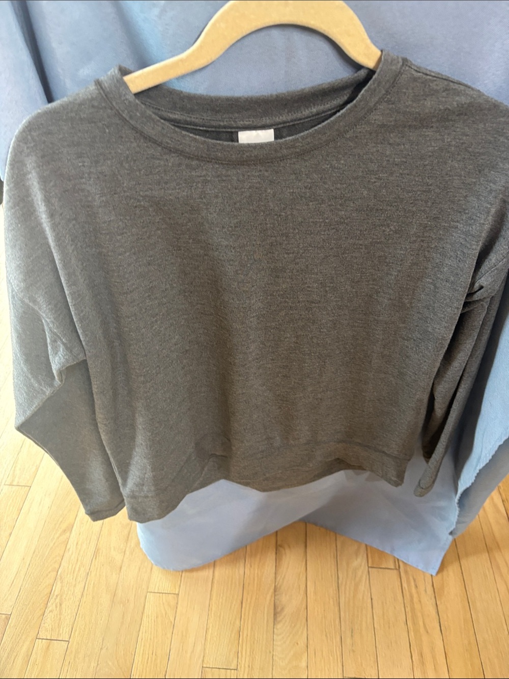 Avia Charcoal Gray Cropped Crewneck Sweatshirt